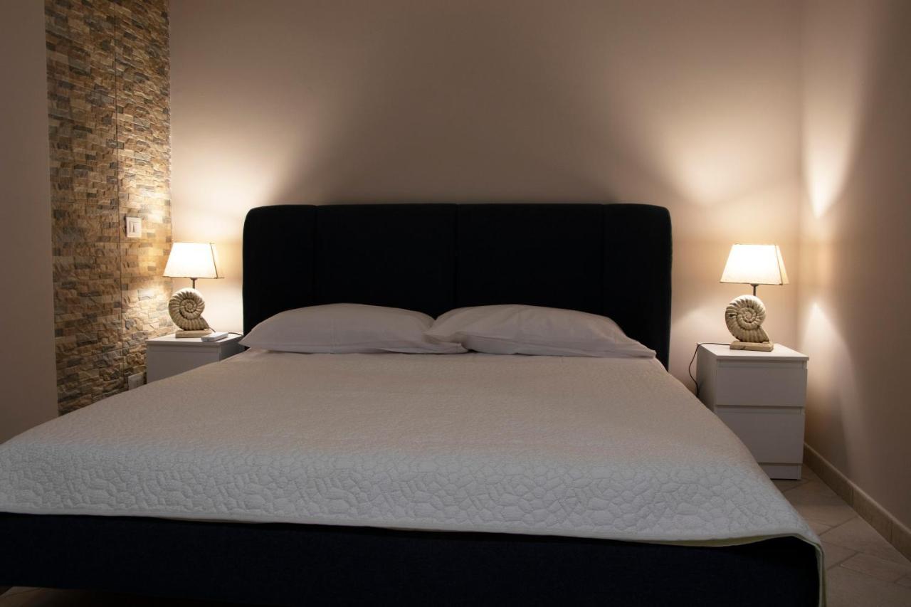 Athena Rooms With Private Spa Pachino Zewnętrze zdjęcie