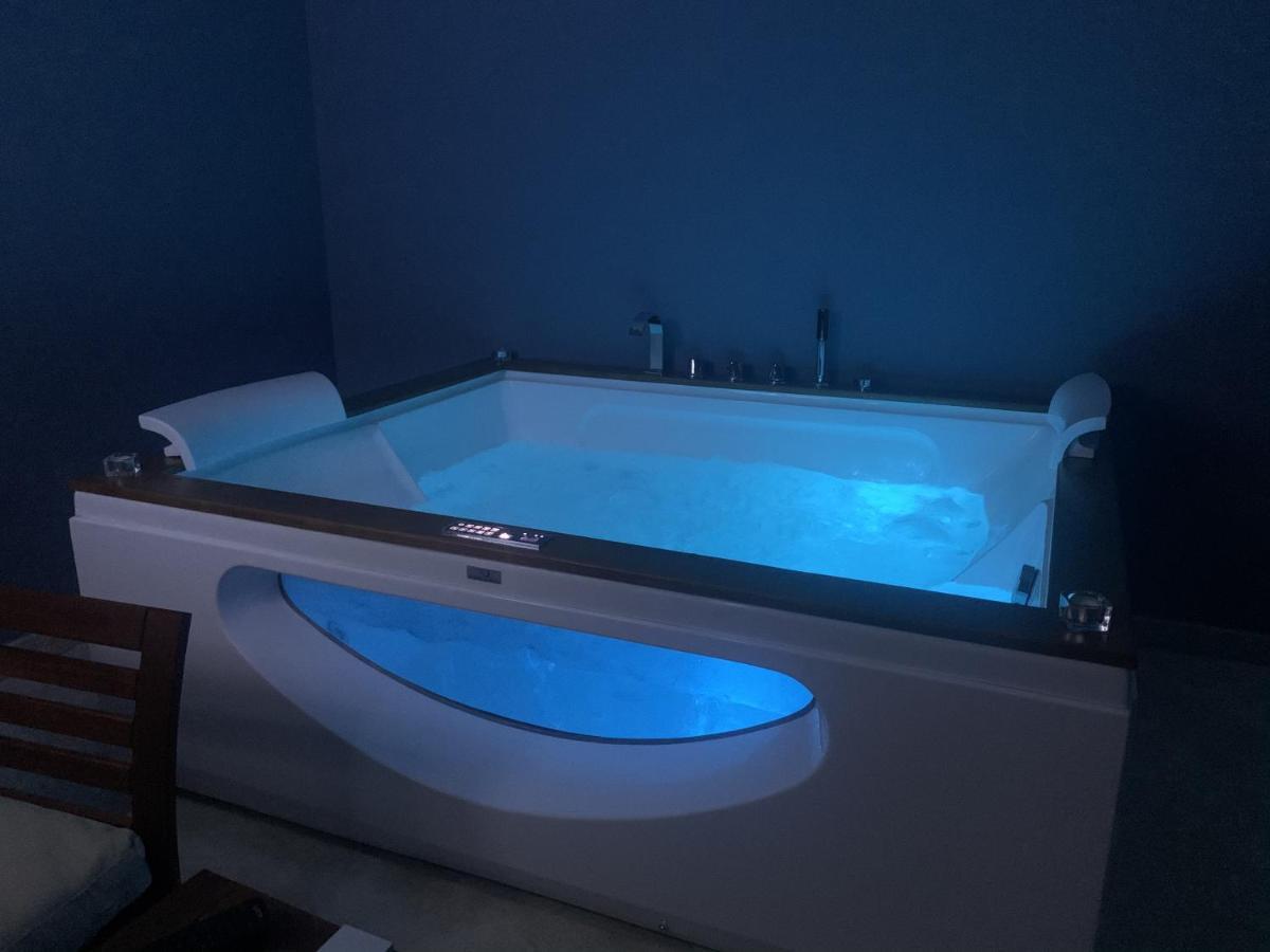 Athena Rooms With Private Spa Pachino Zewnętrze zdjęcie